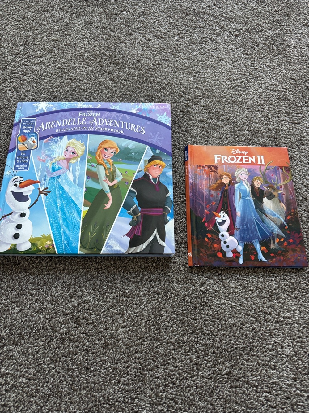 Disney Frozen II Storybook Set in Purple, Blue & Orange